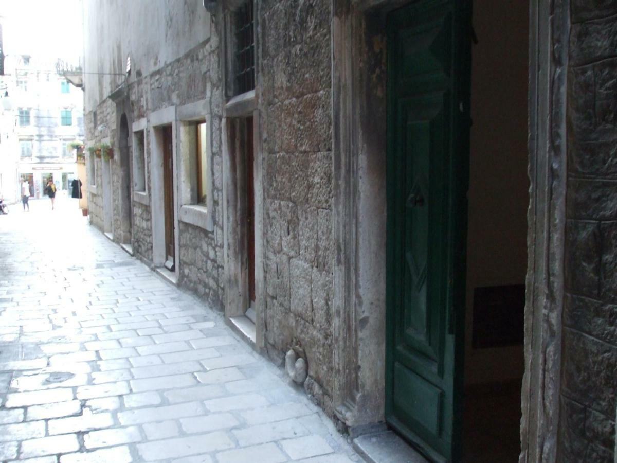 Apartament Antini Trudi Szybenik Zewnętrze zdjęcie